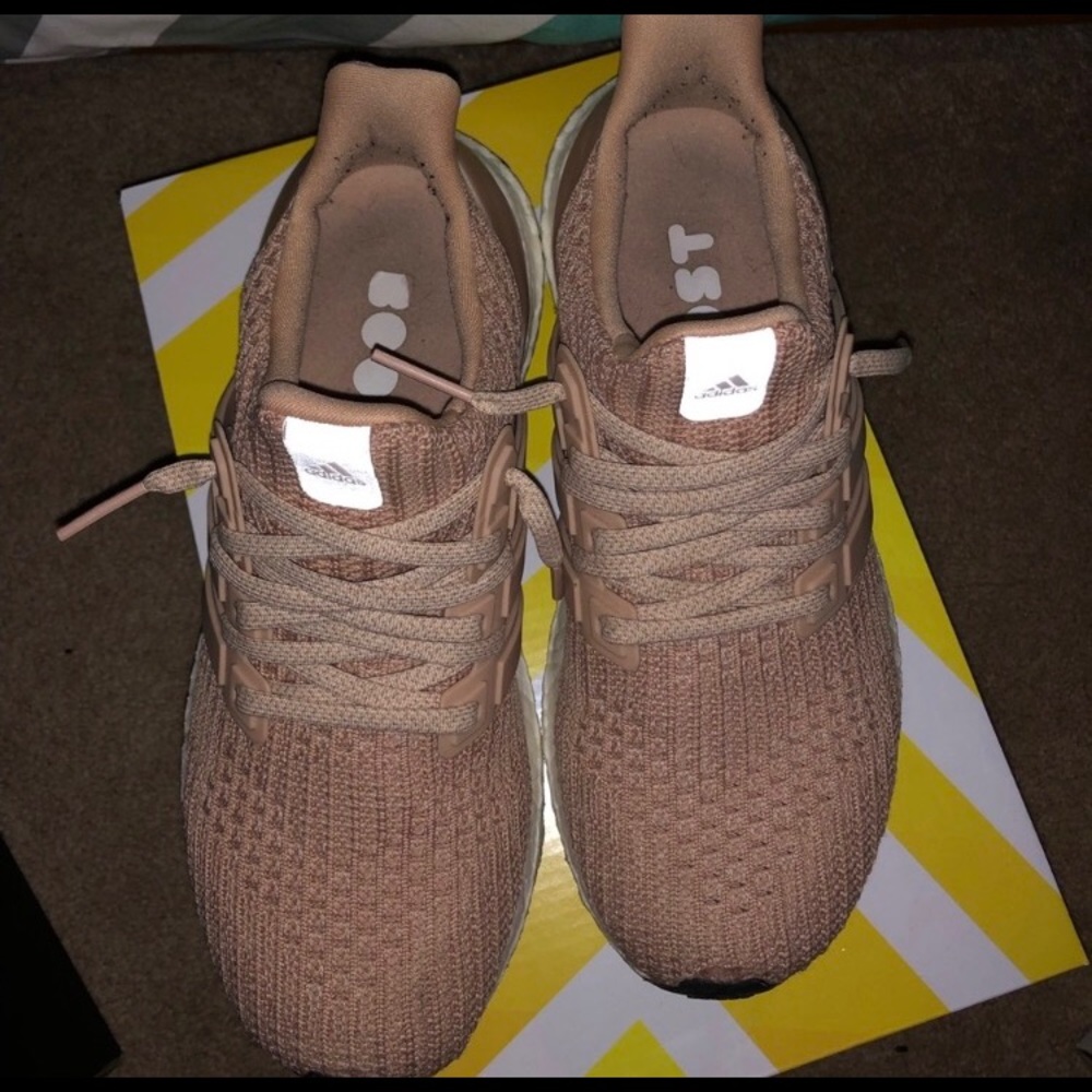 Adidas Women's Ultraboost Rose Pink 6.5